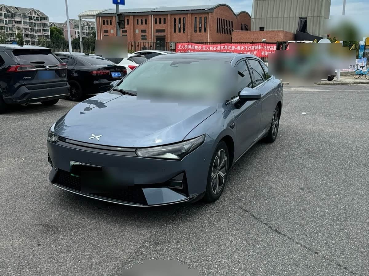 2022 XPeng P5 front exterior