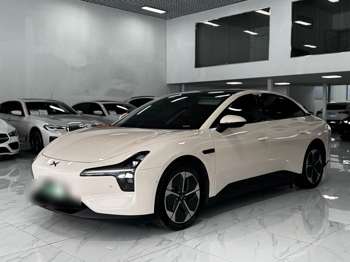 2024 XPeng MONA M03