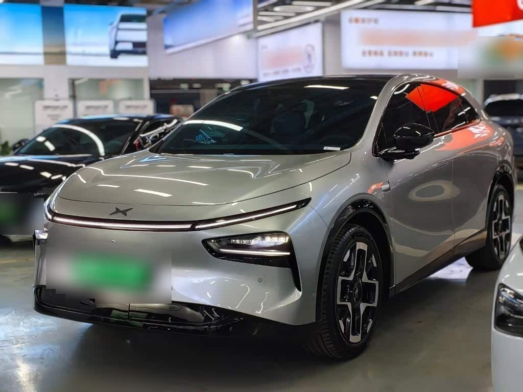 2025 XPeng G7 front exterior