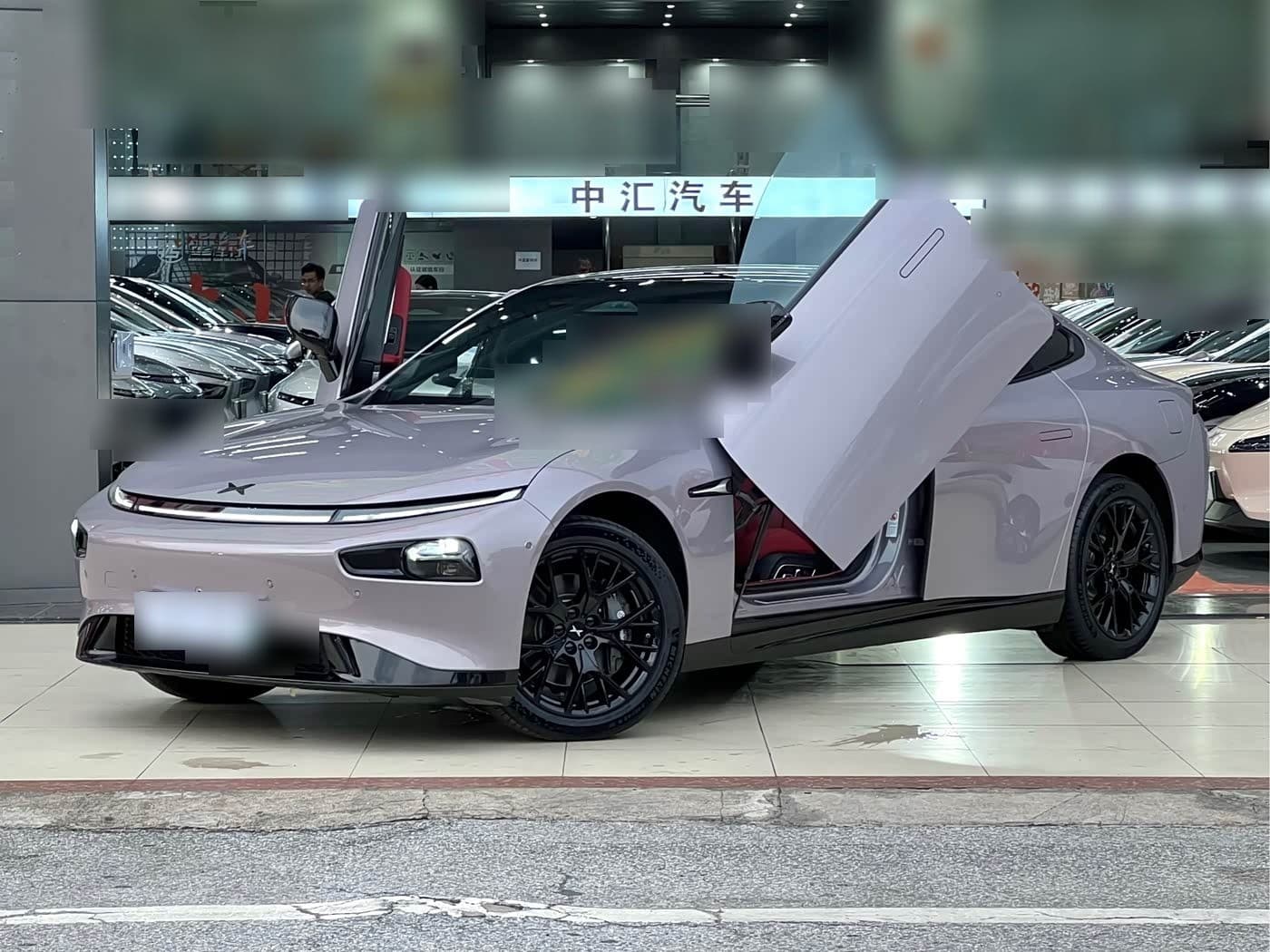 2024 XPeng P7 front exterior