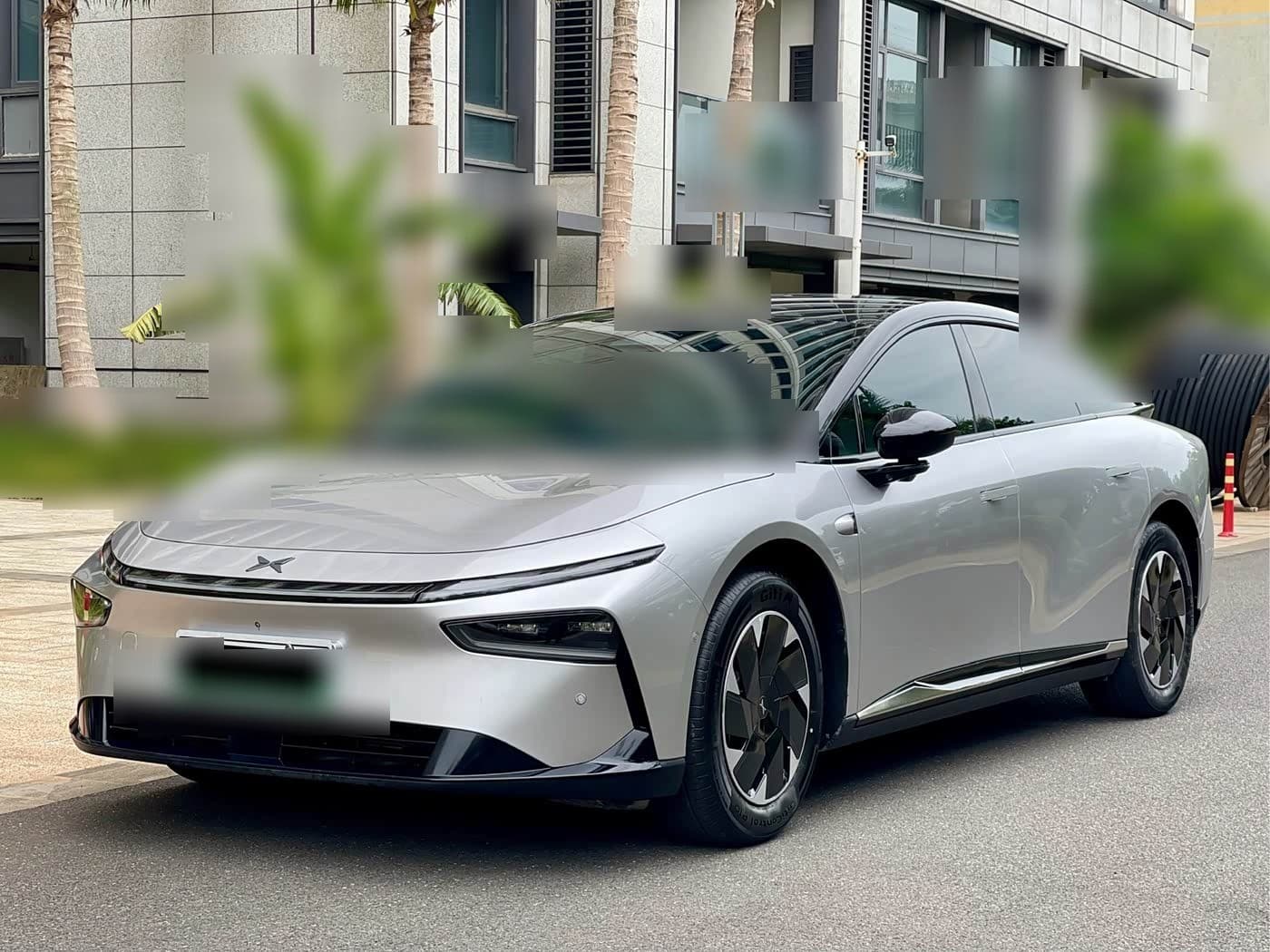 2024 XPeng P7+ front exterior