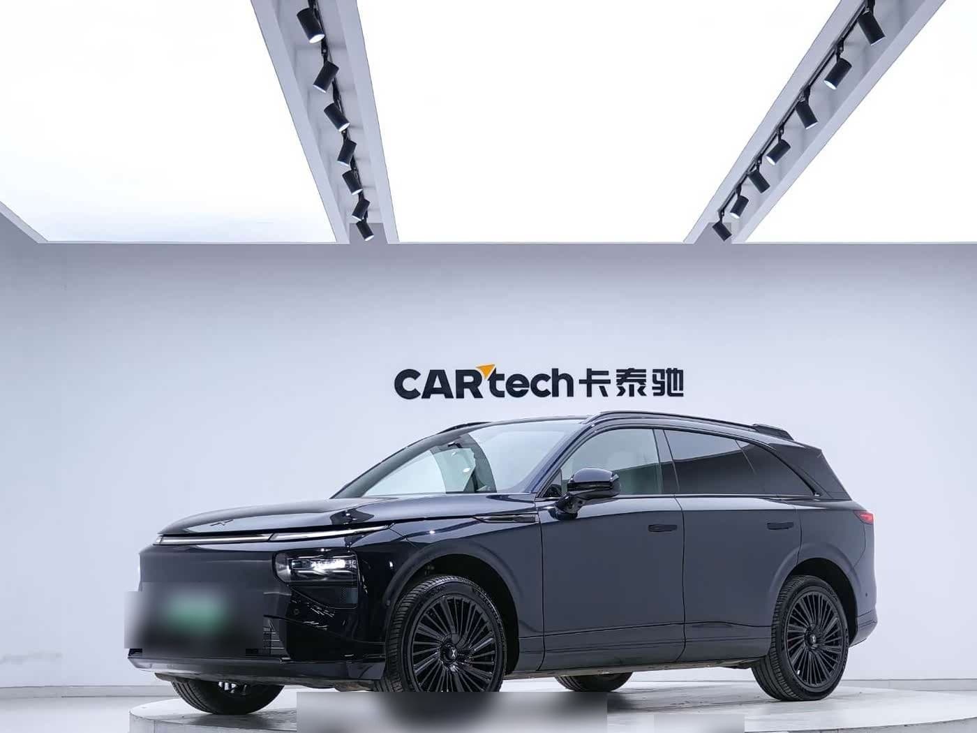 2025 XPeng G9
