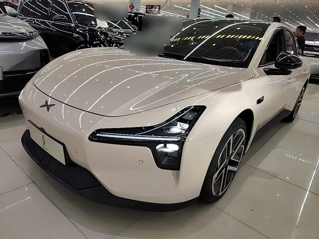 2025 XPeng MONA M03