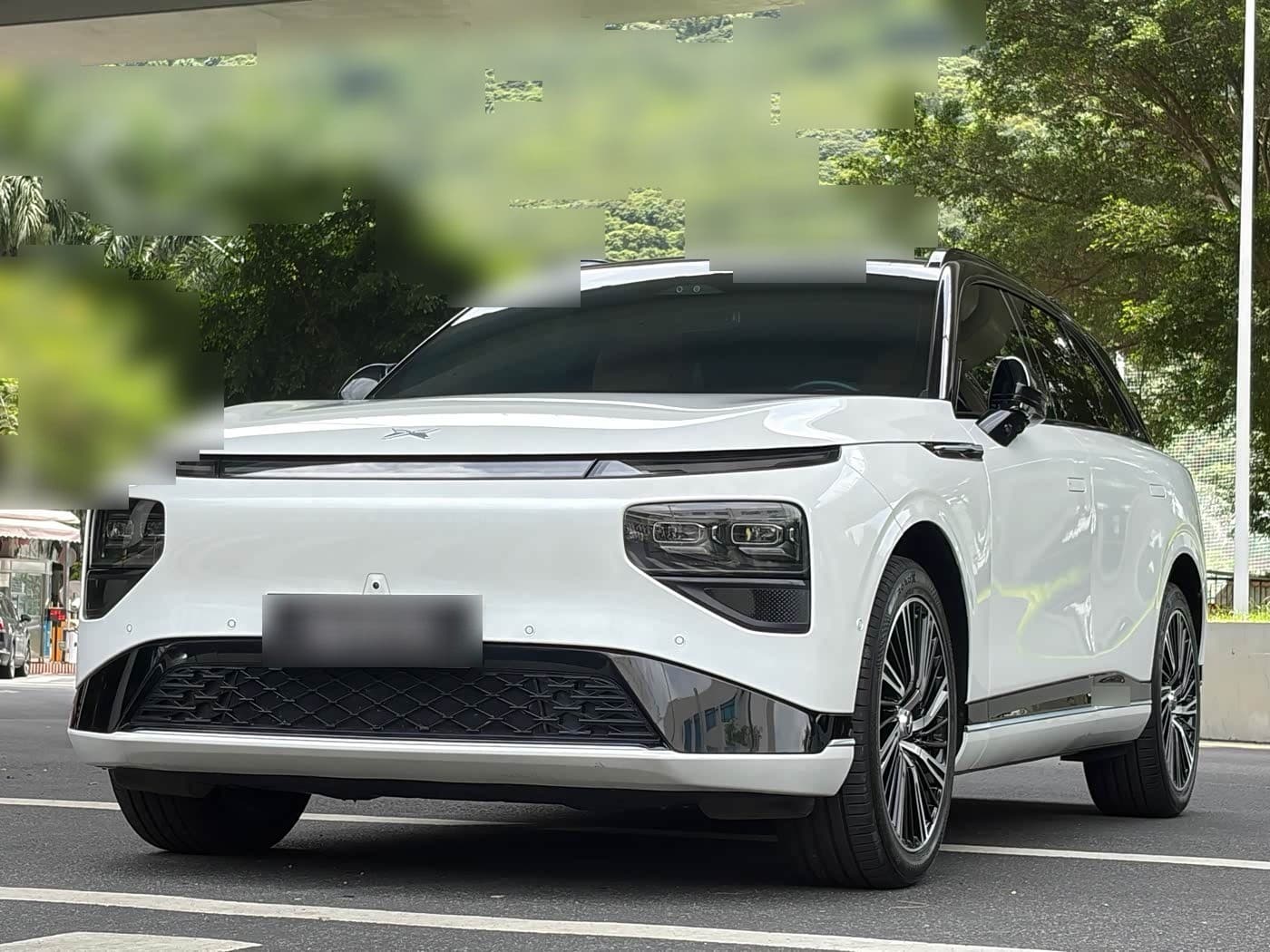 2025 XPeng G9 front exterior