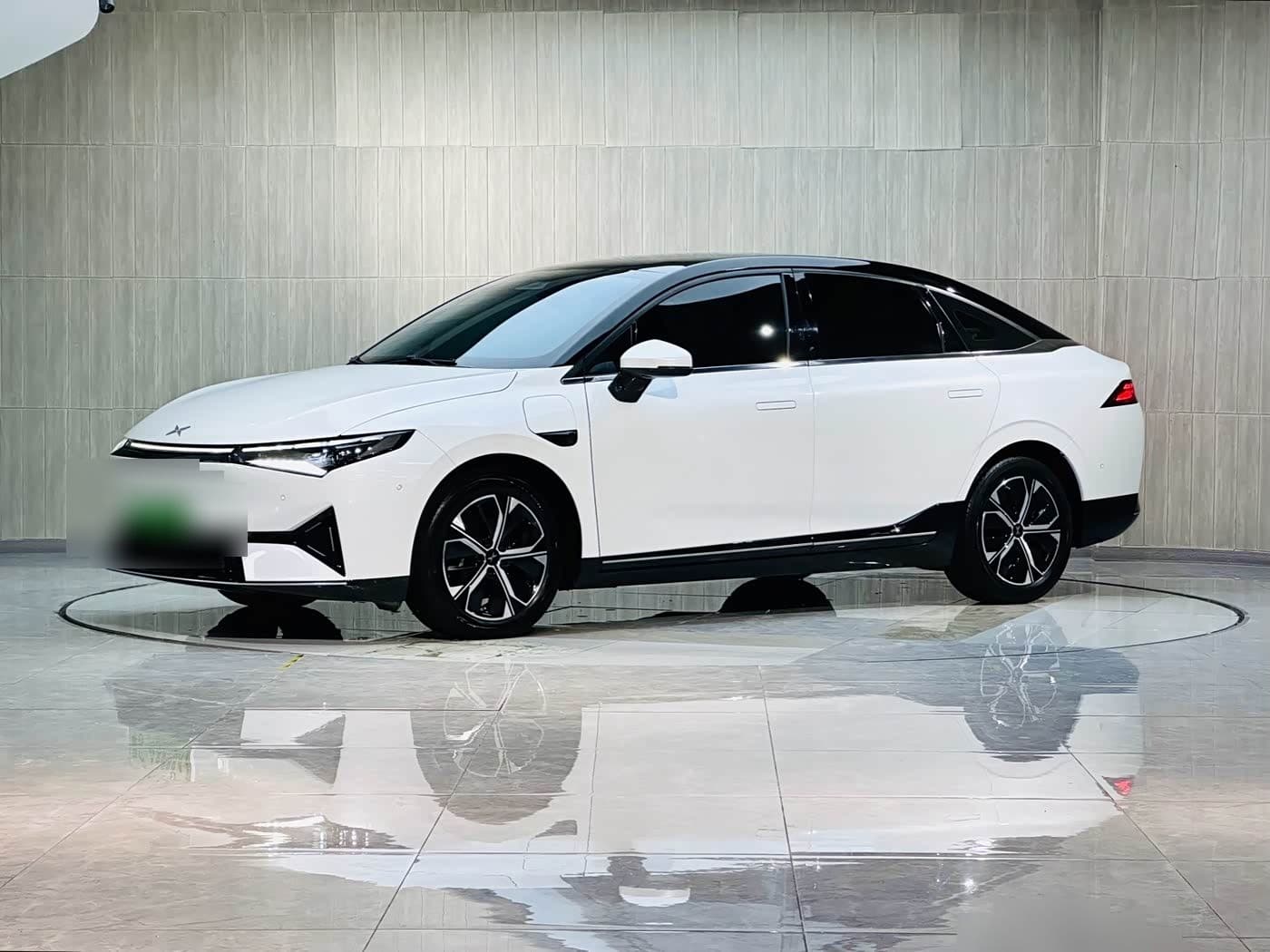 2022 XPeng P5