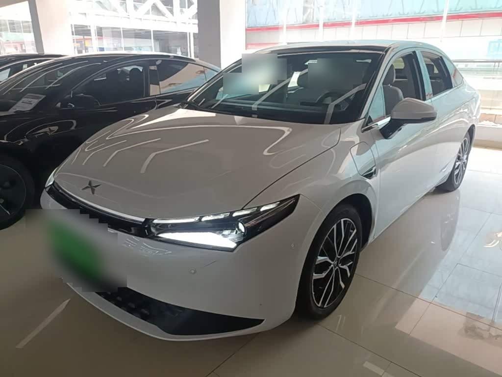 2023 XPeng P5 front exterior
