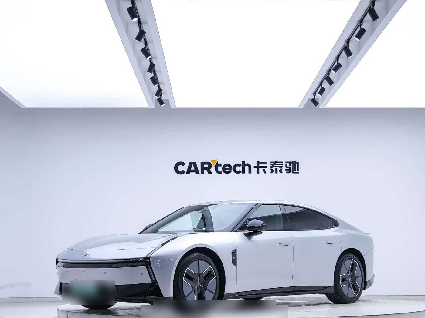 2025 XPeng P7