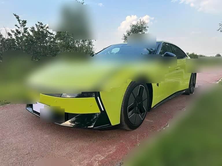 2025 XPeng P7