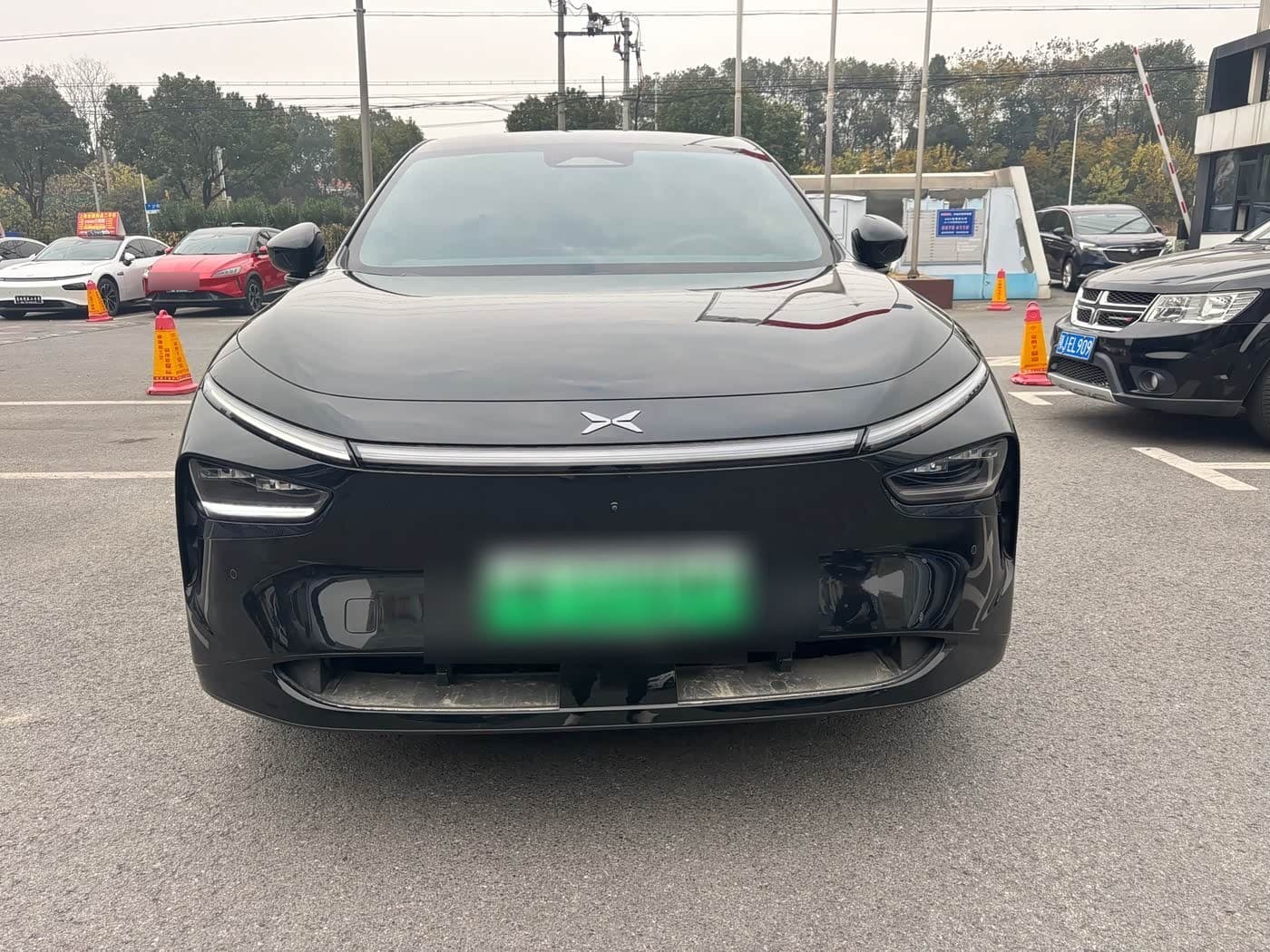 2025 XPeng G7