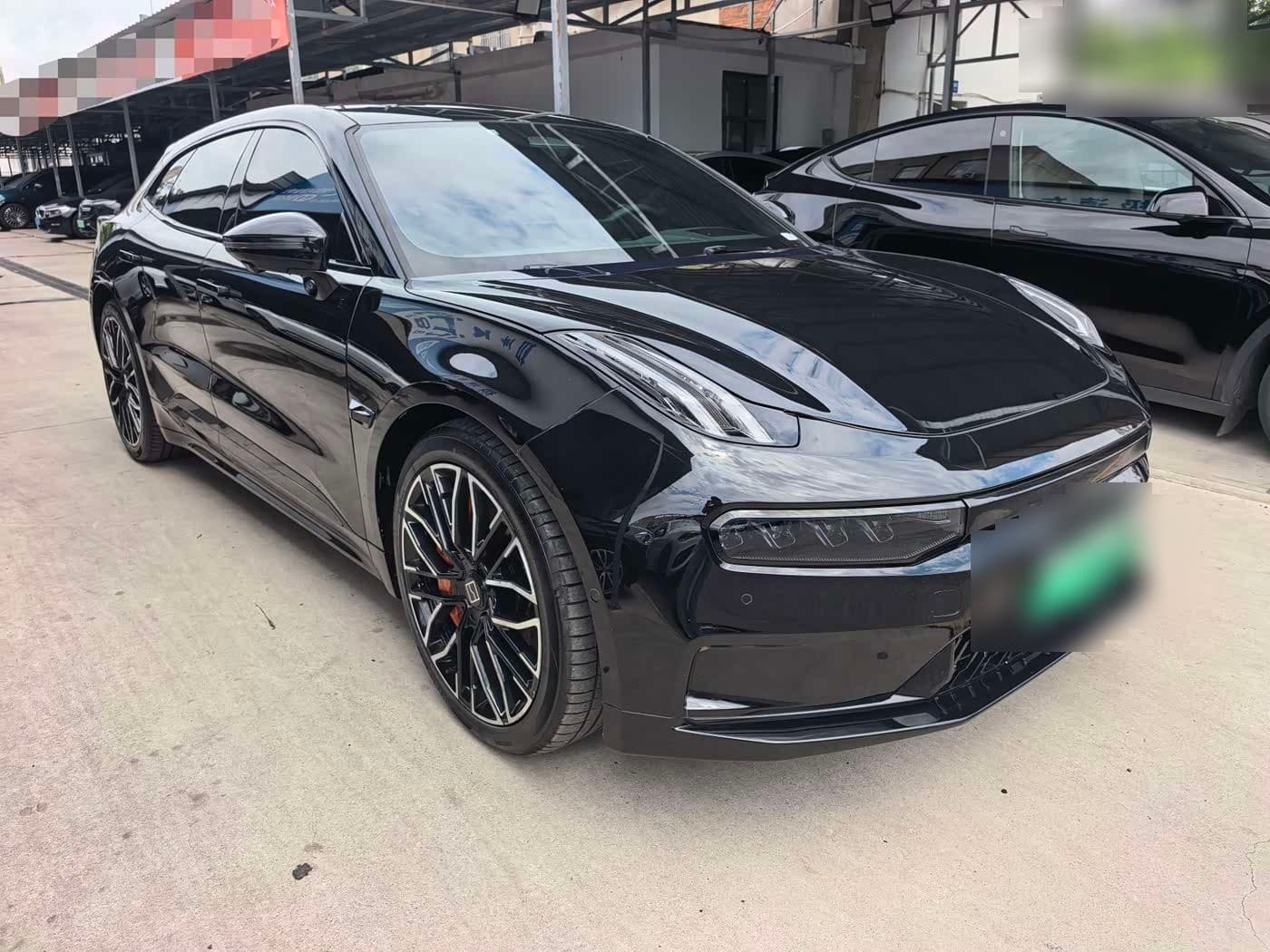 2023 Zeekr 001 front exterior