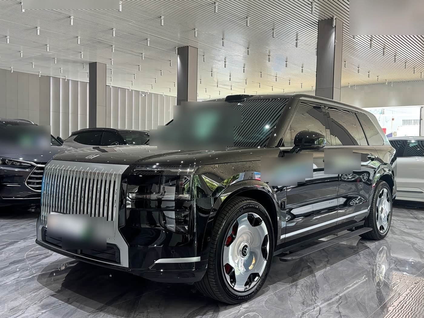 2025 Zeekr 9X front exterior
