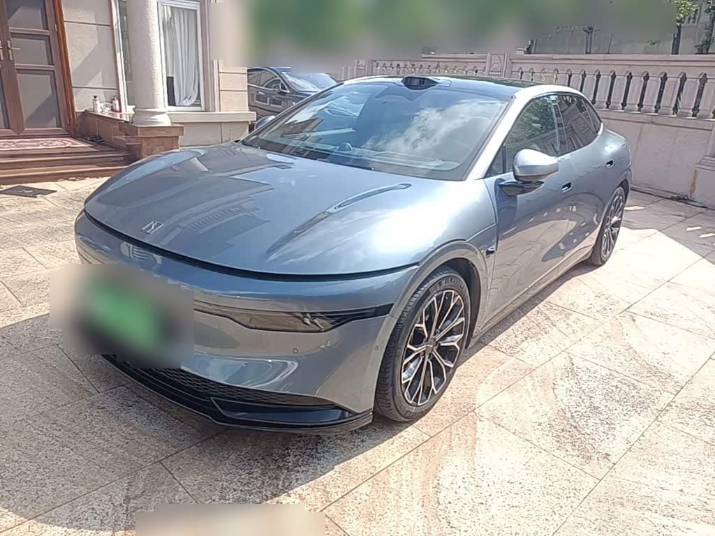 2023 Zeekr 007 front exterior