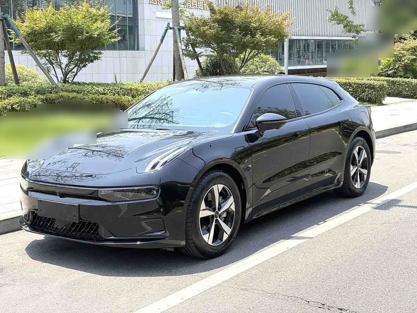 2023 Zeekr 001 front exterior
