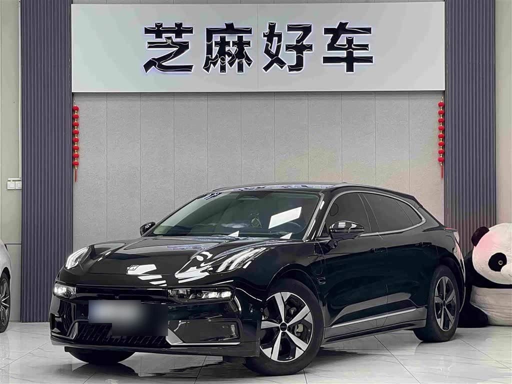 2022 Zeekr 001 front exterior