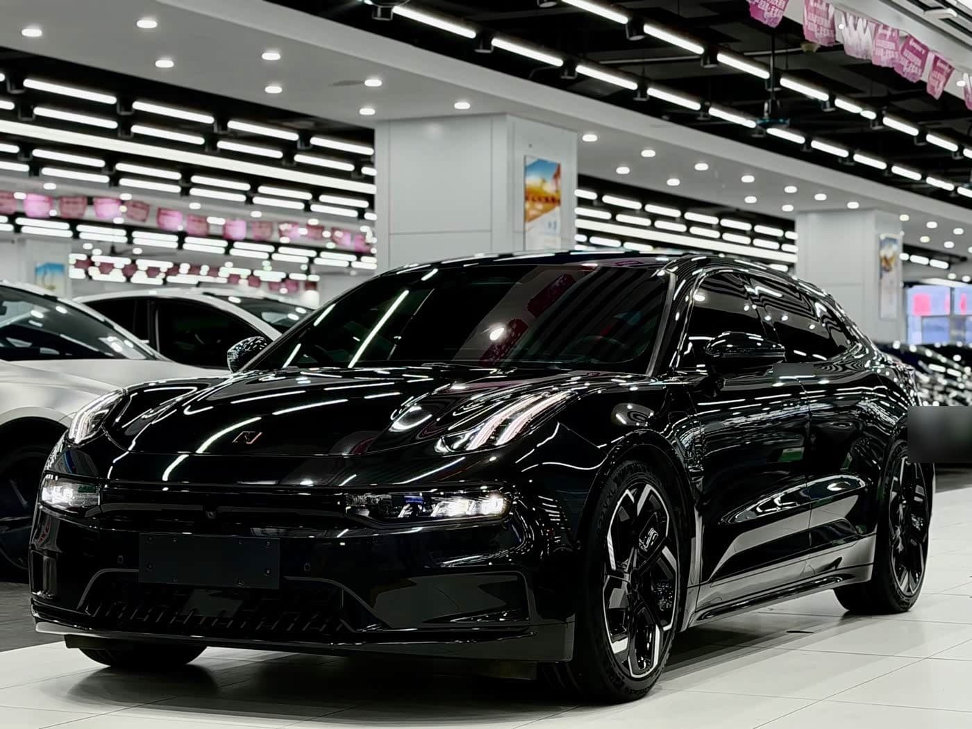2022 Zeekr 001 front exterior