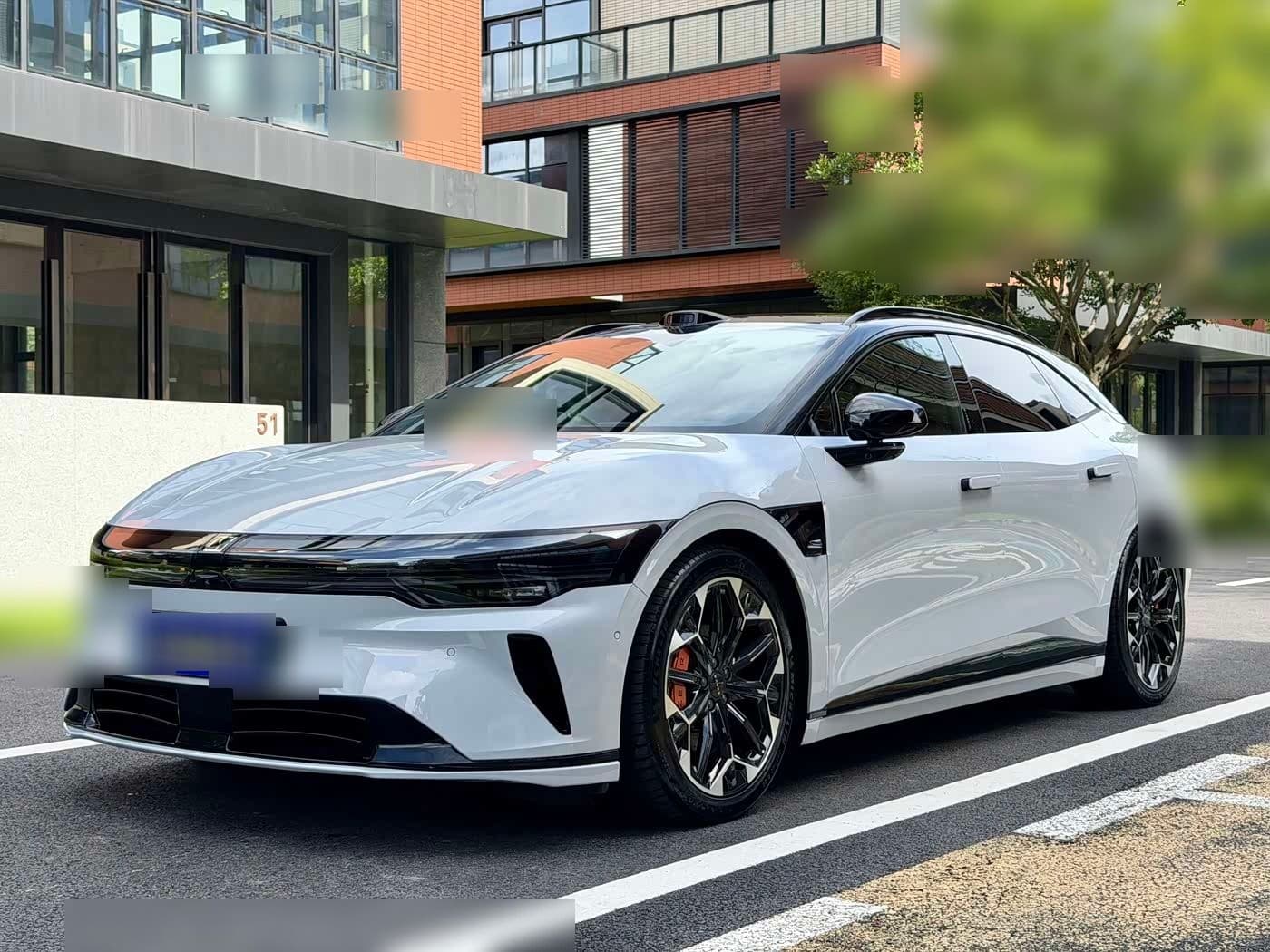 2025 Zeekr 007GT front exterior