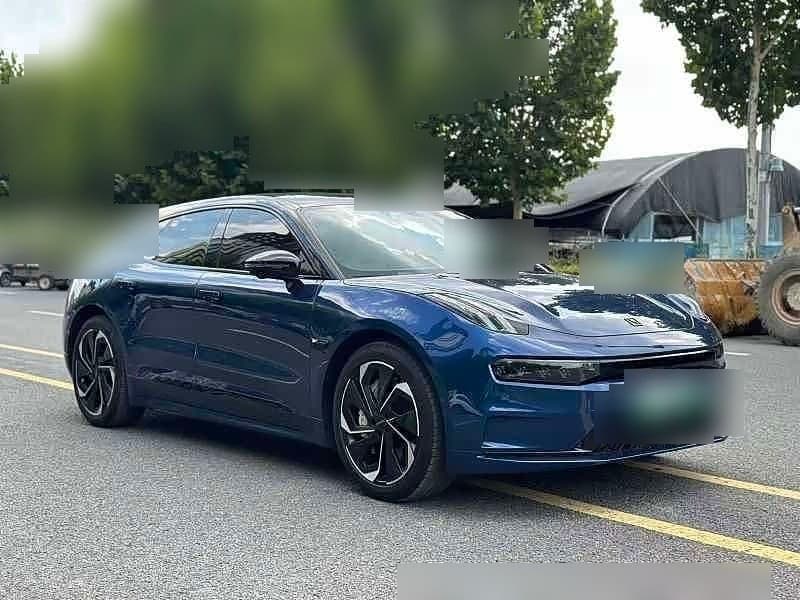 2023 Zeekr 001 front exterior