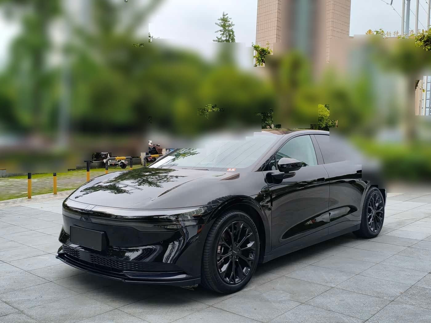 2024 Zeekr 007