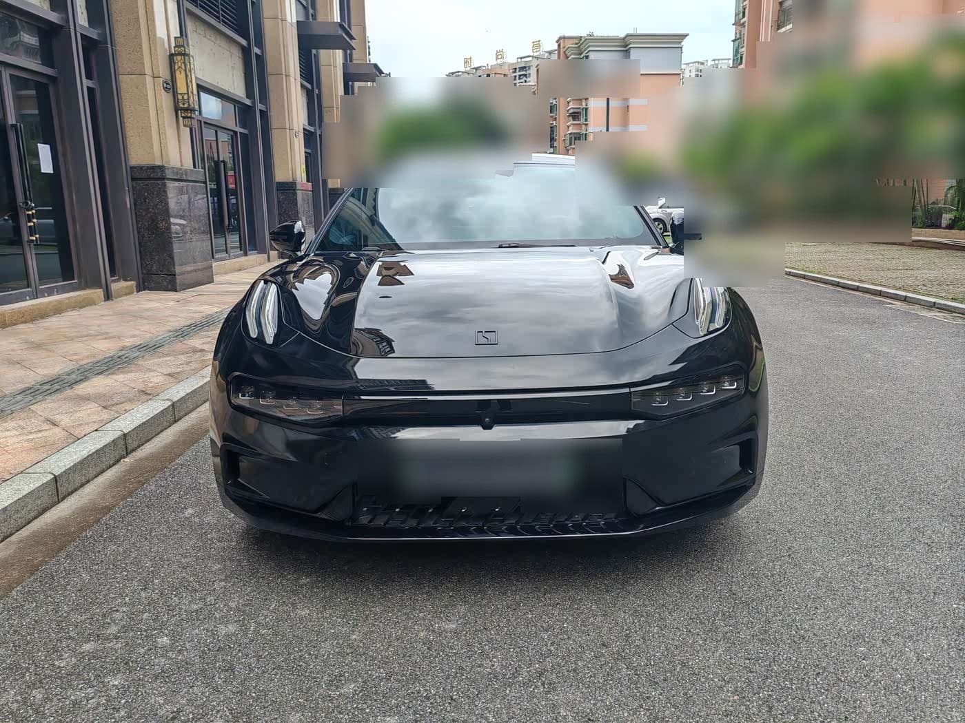 2023 Zeekr 001 front exterior