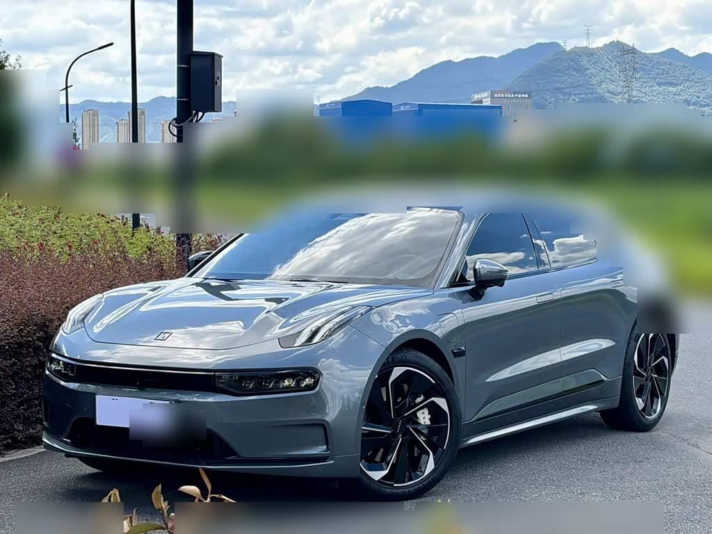 2023 Zeekr 001 front exterior