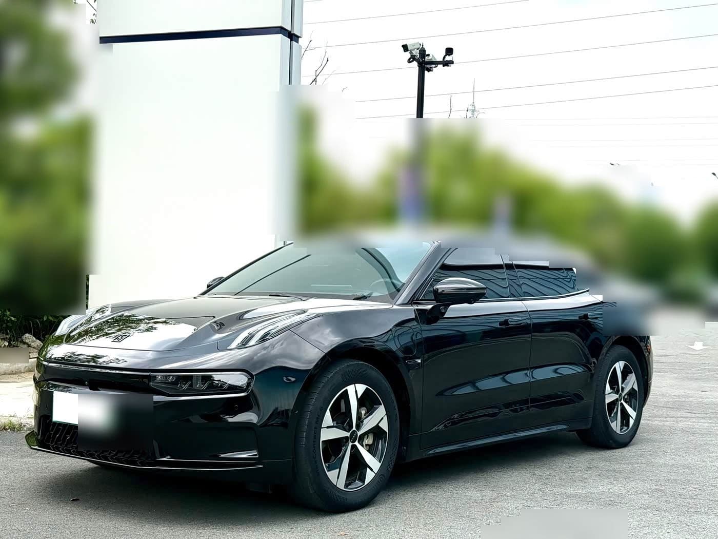 2023 Zeekr 001 front exterior