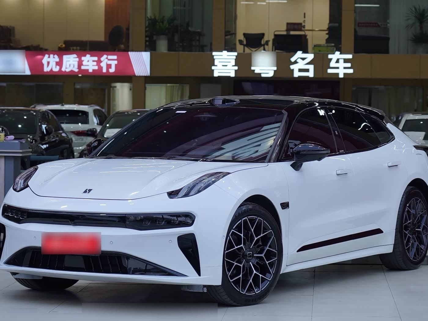 2024 Zeekr 001 front exterior