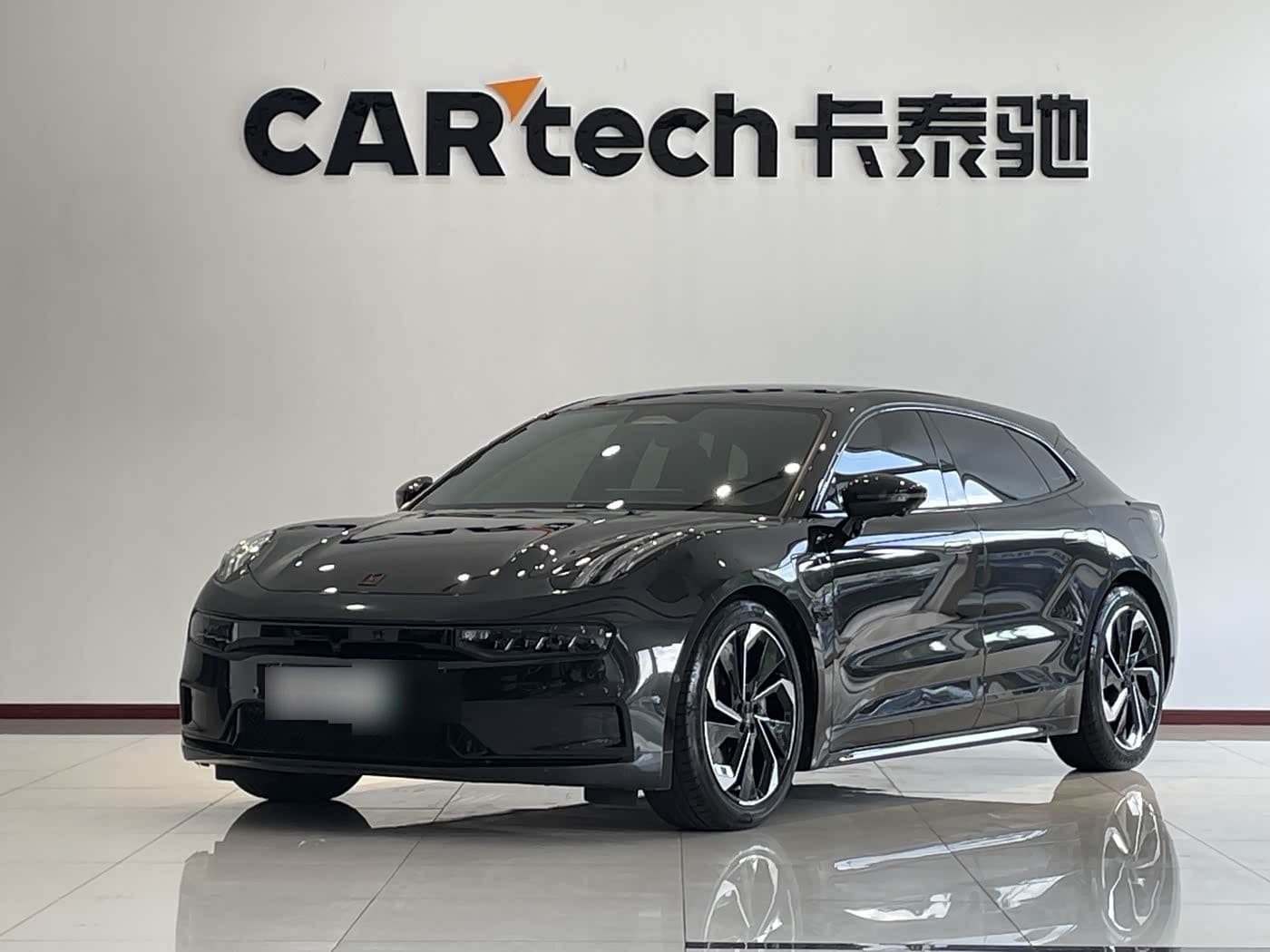 2022 Zeekr 001