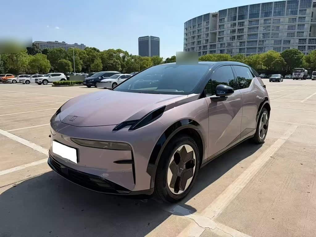 2023 Zeekr X front exterior