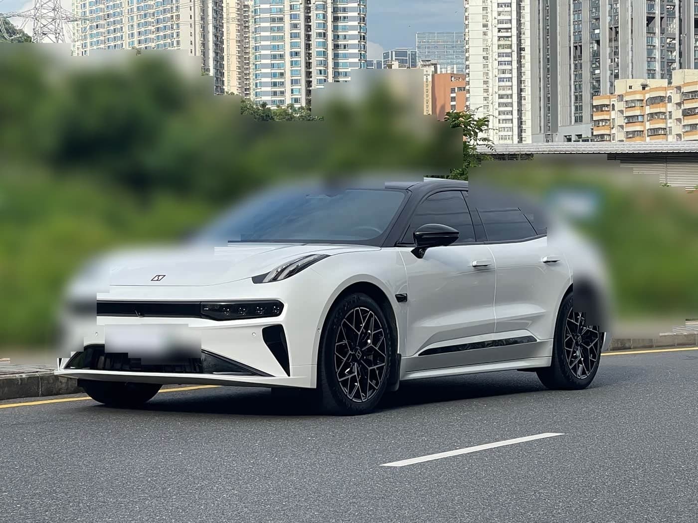 2024 Zeekr 001 front exterior