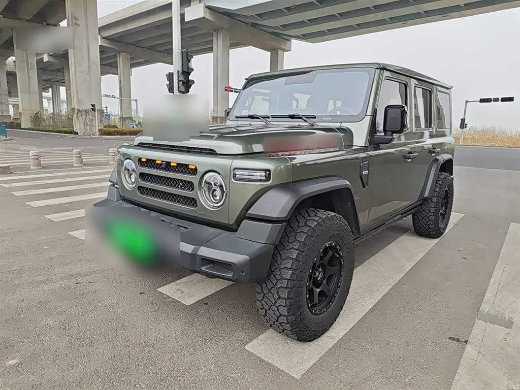 2024 212 T01 front exterior