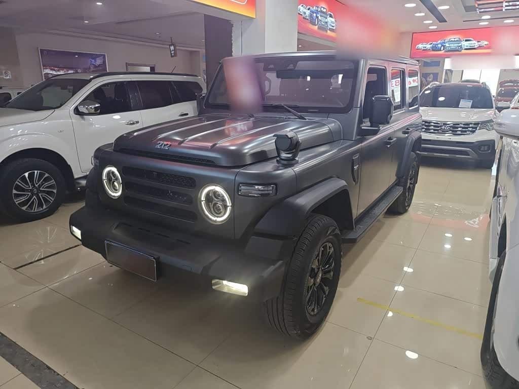 2024 212 T01 front exterior