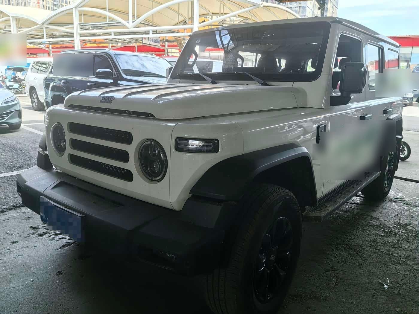 2024 212 T01 front exterior