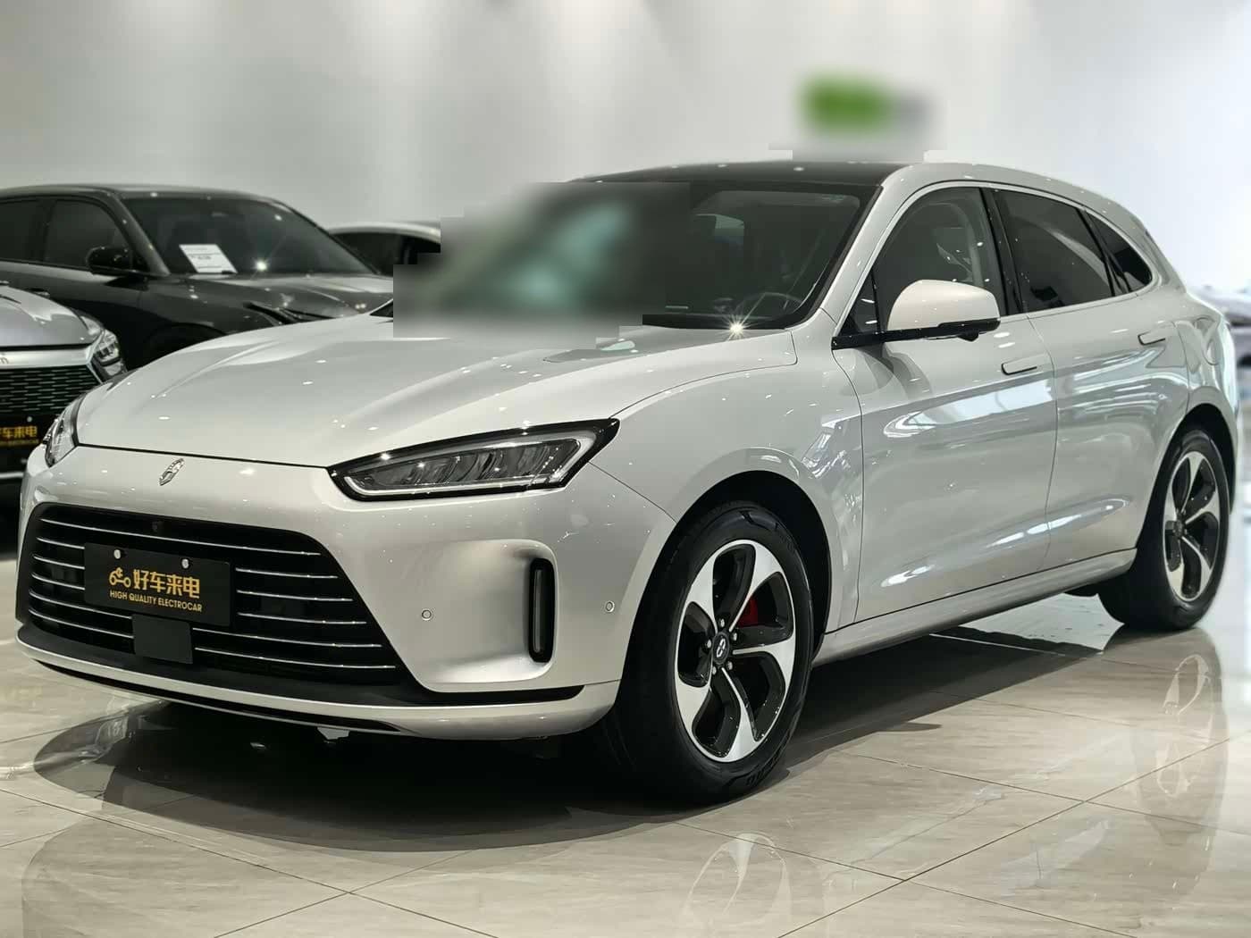 2022 AITO Wenjie AITO M5 front exterior
