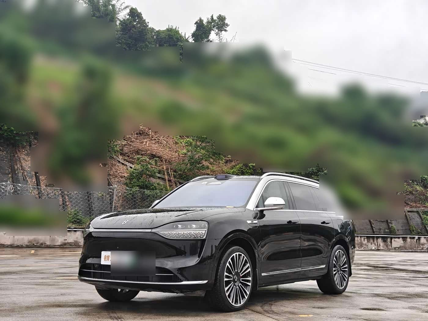 2023 AITO Wenjie AITO M9 front exterior