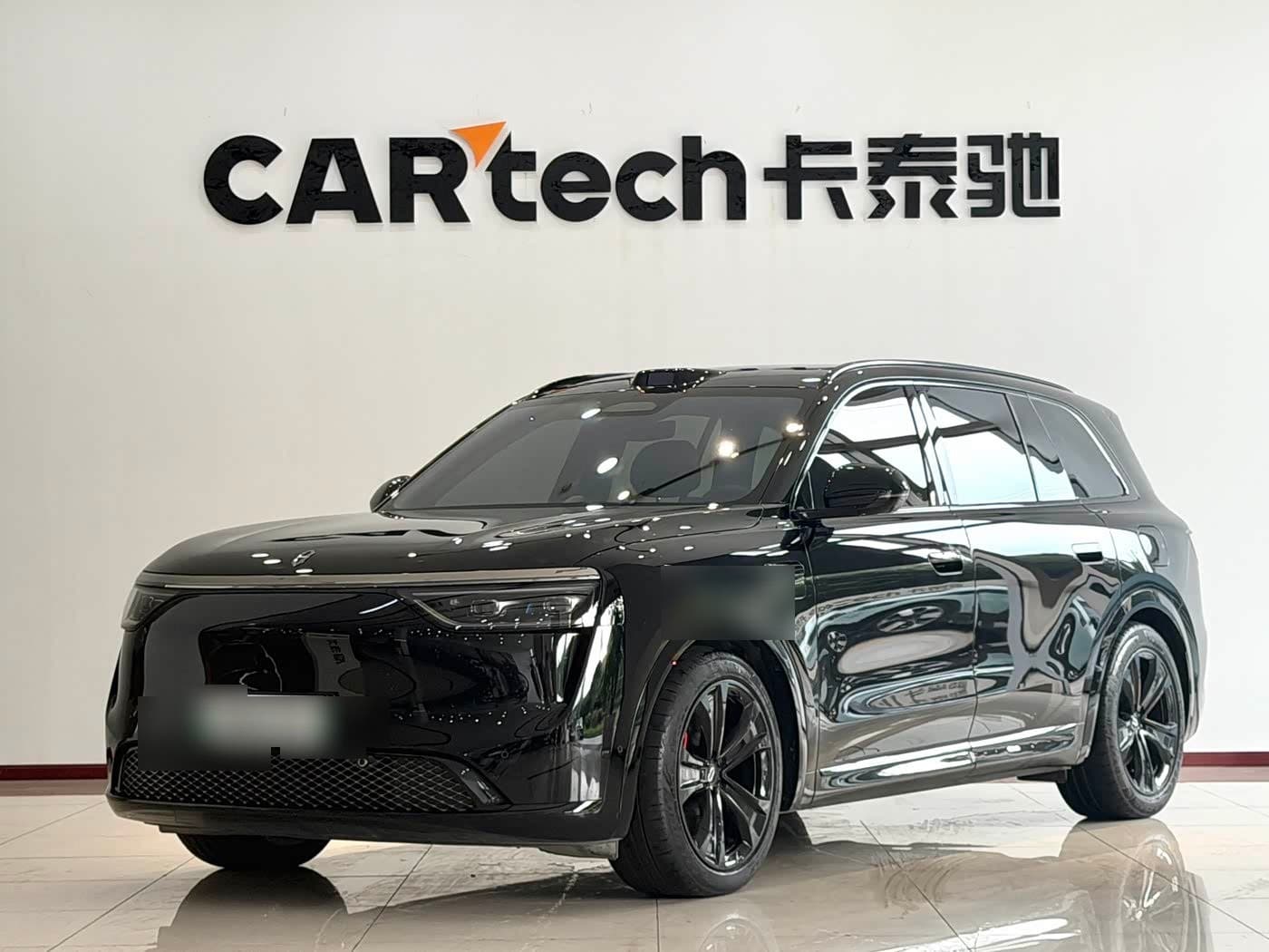 2025 AITO Wenjie AITO M8 front exterior