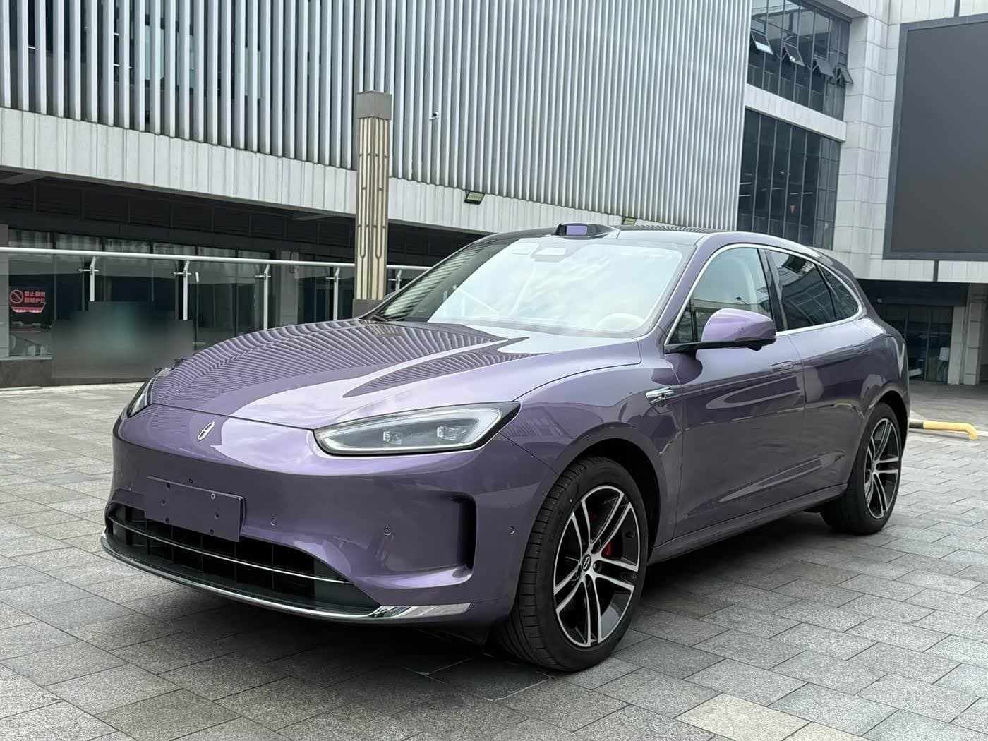 2025 AITO Wenjie AITO M5 front exterior