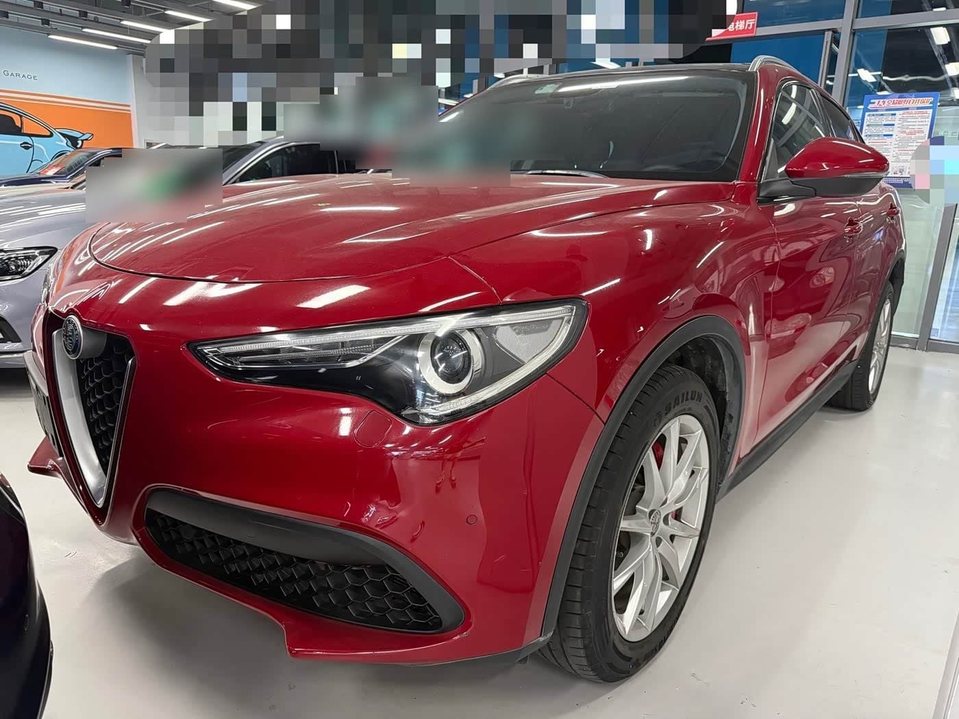 2017 Alfa Romeo Stelvio front exterior