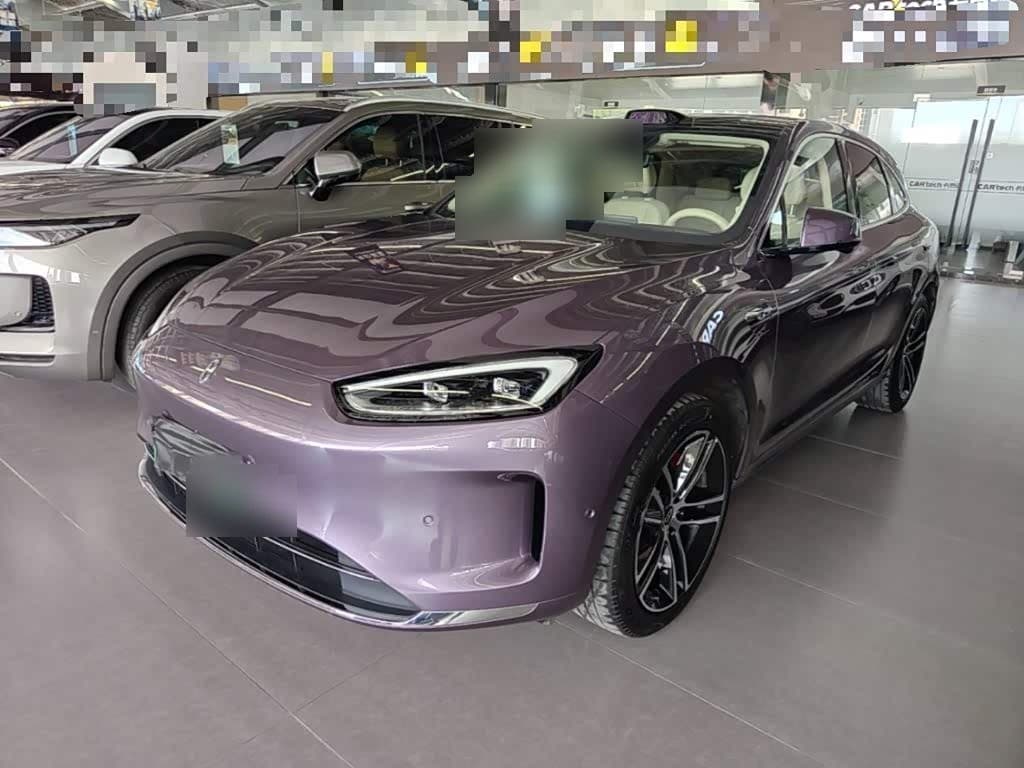 2025 AITO Wenjie AITO M5 front exterior