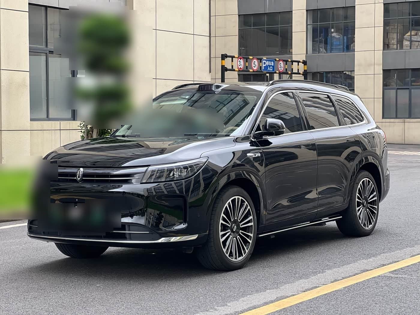 2024 AITO Wenjie AITO M7 front exterior