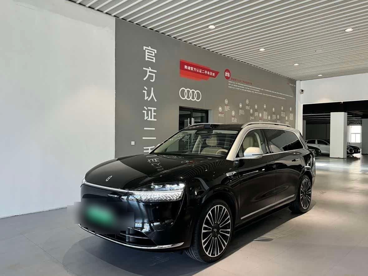 2025 AITO Wenjie AITO M9 front exterior