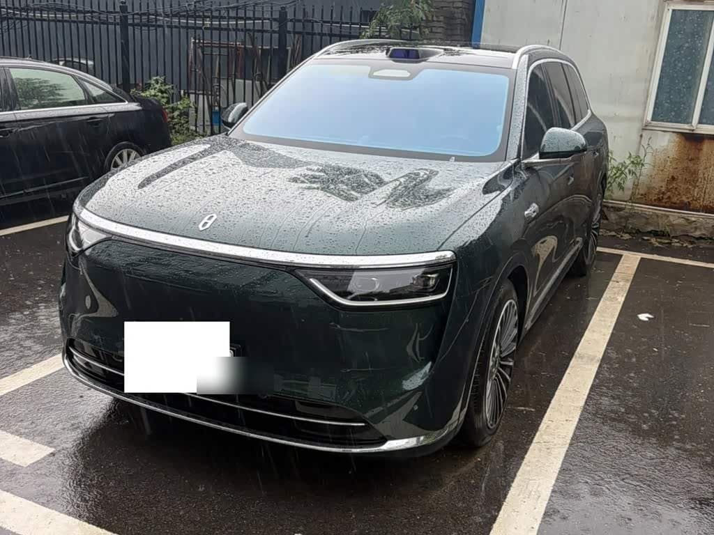 2025 AITO Wenjie AITO M8 front exterior
