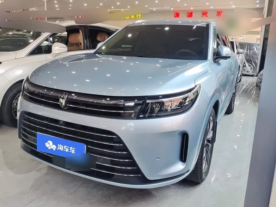 2023 AITO Wenjie AITO M7 front exterior