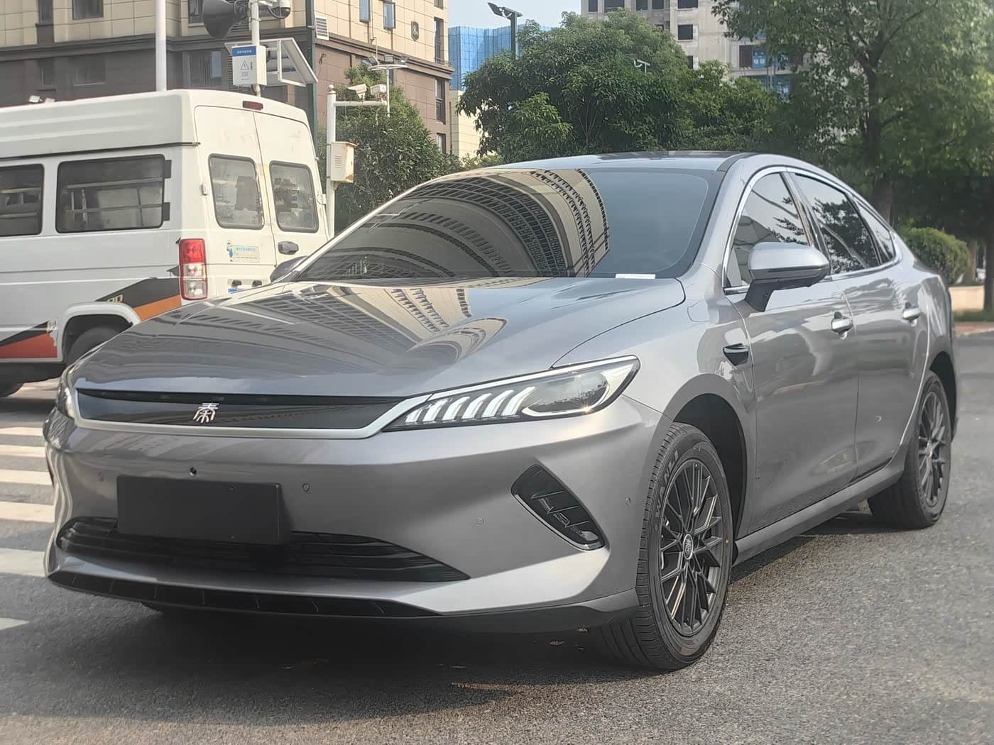 2025 BYD Qin PLUS front exterior