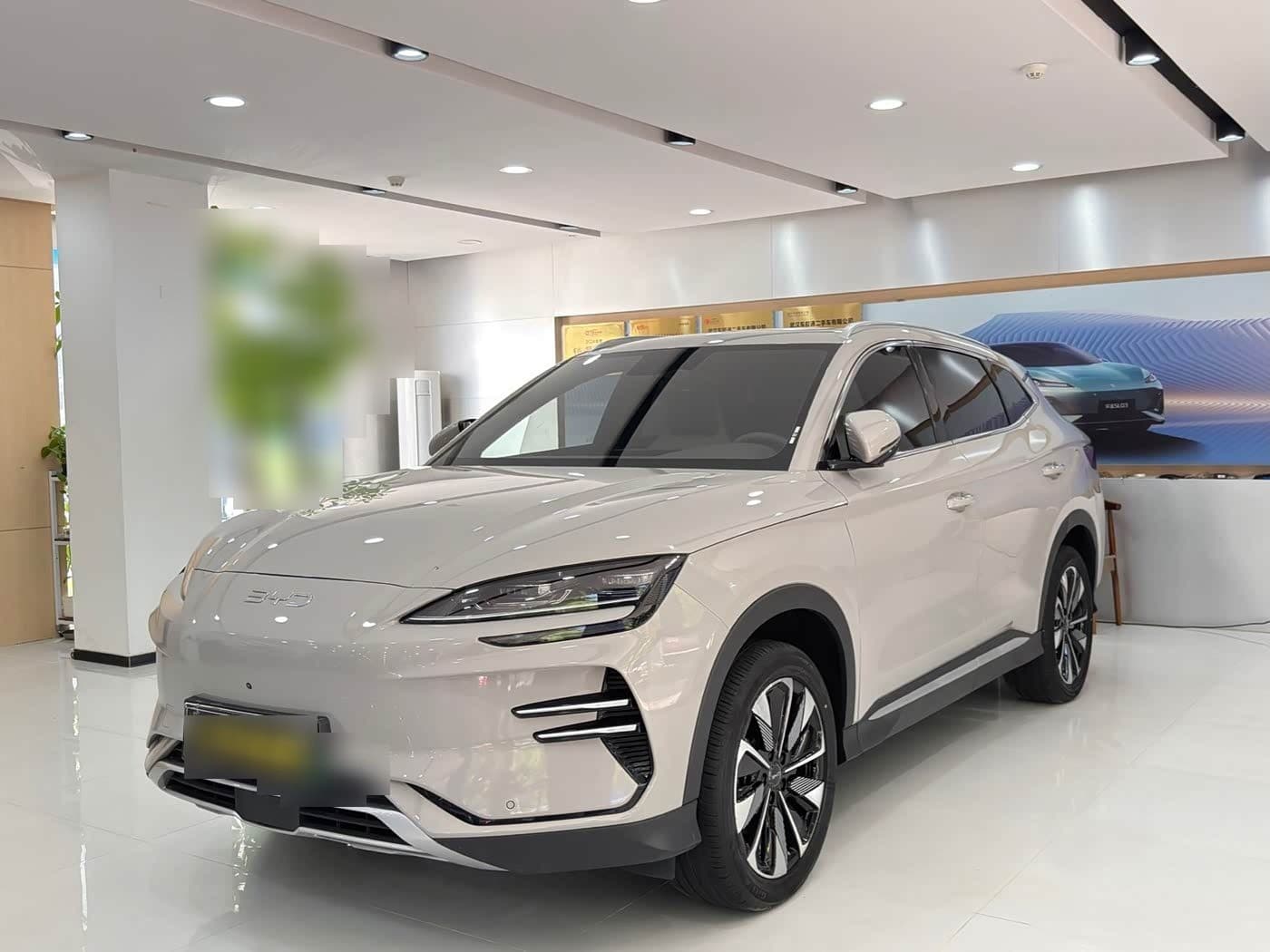 2024 BYD Song PLUS PHEV front exterior