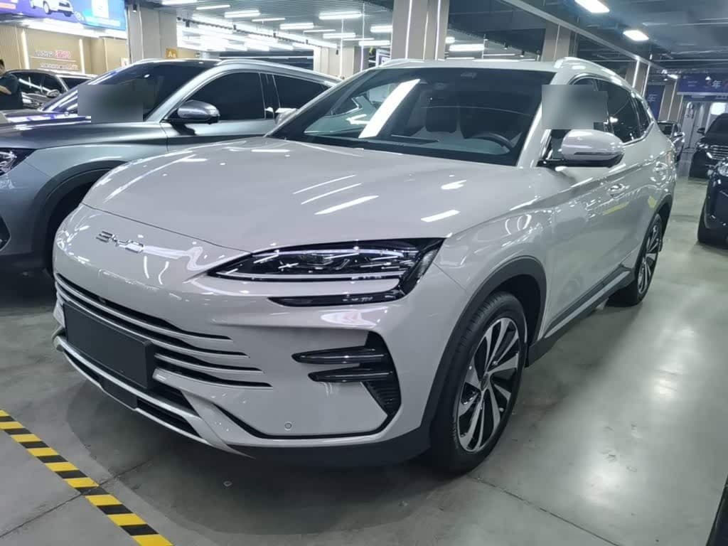 2023 BYD Song PLUS PHEV front exterior