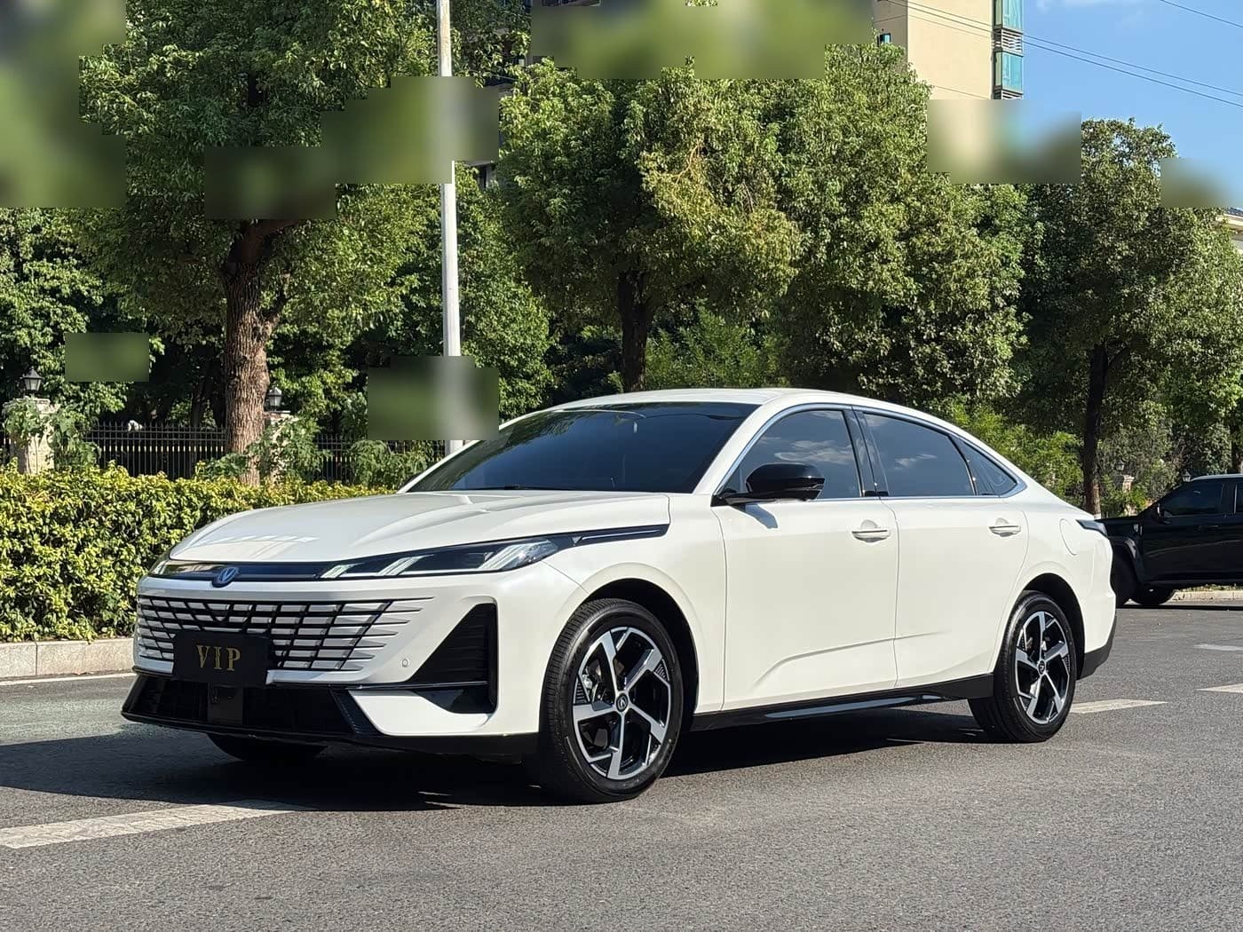 2025 Changan Eado front exterior