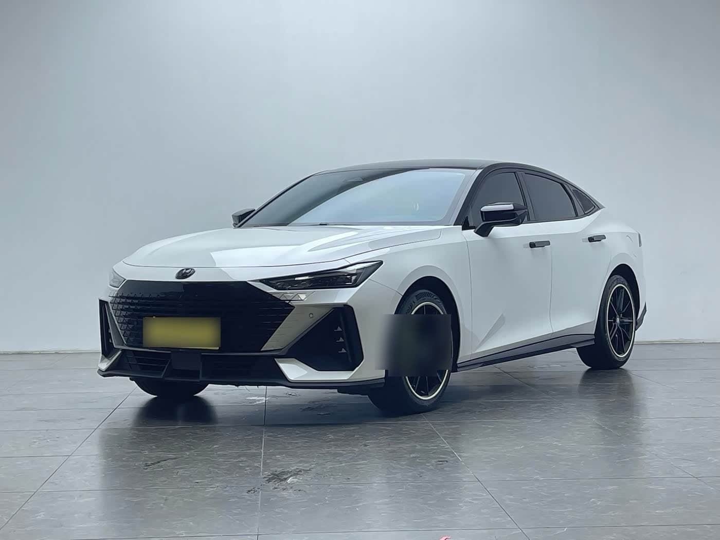 2023 Changan UNI-V front exterior