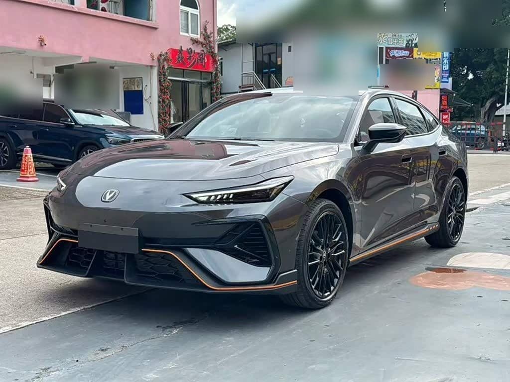 2025 Changan UNI-V front exterior