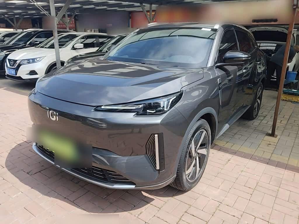 2023 Changan Qiyuan Q05 front exterior