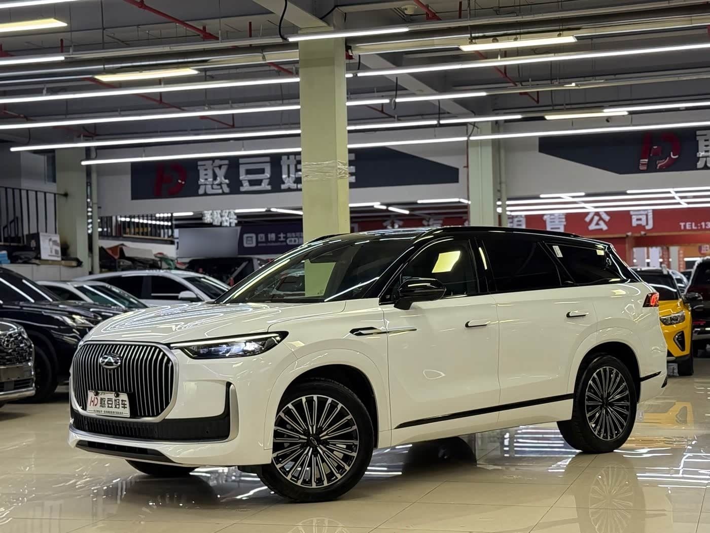 2024 Chery Tiggo 9 front exterior